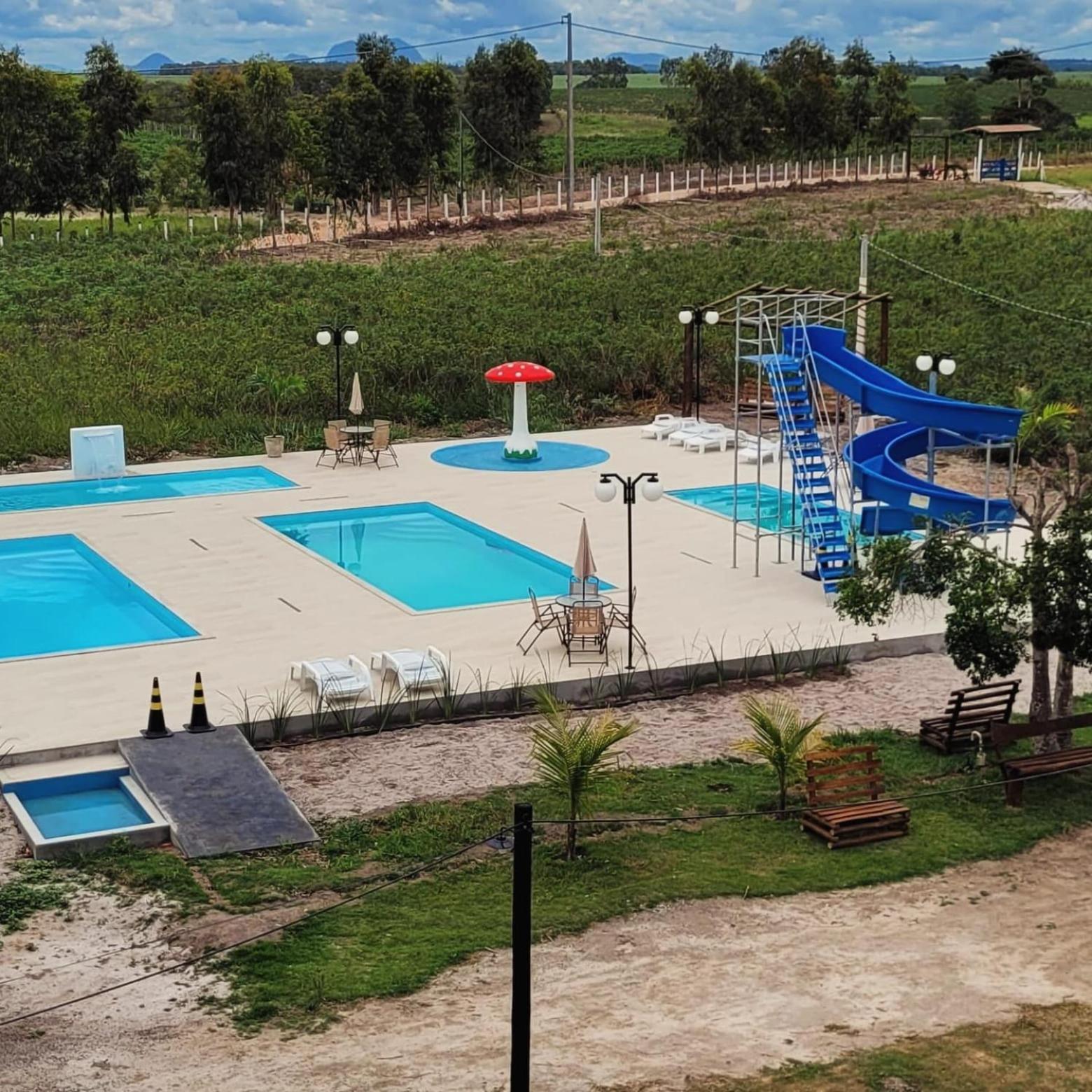 Pousada Estancia Park Amontoado Ngoại thất bức ảnh
